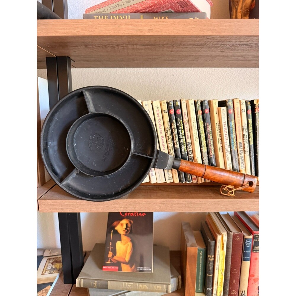 Vintage Nordic Ware Crepes 'N Things Pan Cast Aluminum Wood Handle Crepe Maker